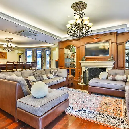Villa & Luxury